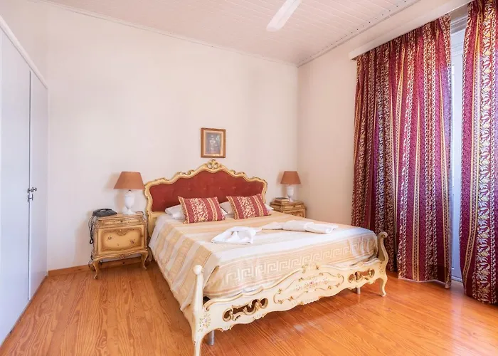 Archontiko Petrettini Boutique