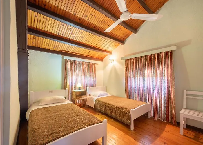 Archontiko Petrettini Boutique Hotel